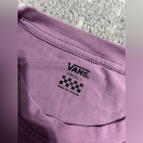 Vans Womens Crop Top Long Sleeve Tshirt Sz S Purple Skulls Roses Graphic Skater - Picture 3 of 6